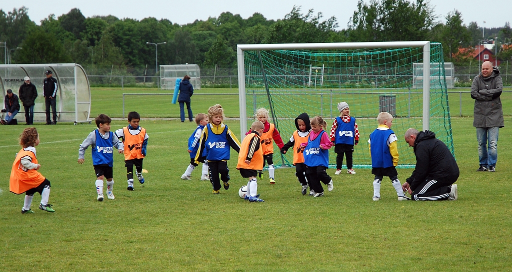 2012_0602_02-08.JPG - P/F07 - Internmatcher