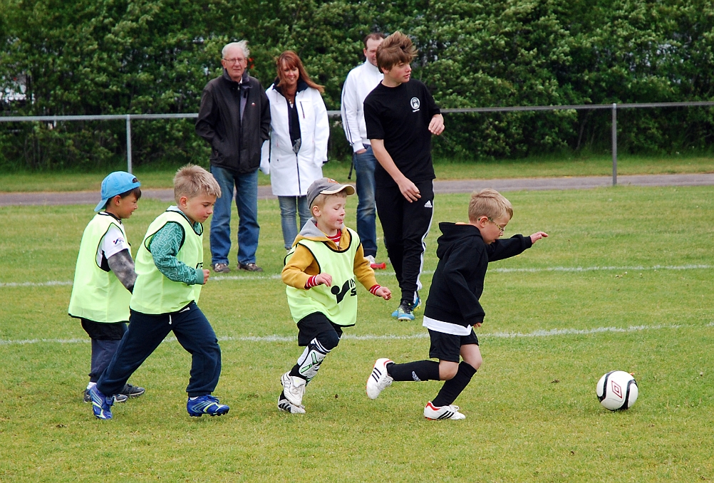 2012_0602_02-12.JPG - P/F07 - Internmatcher