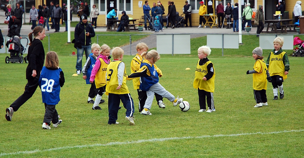 2012_0602_03-01.JPG - P/F06 - Internmatcher