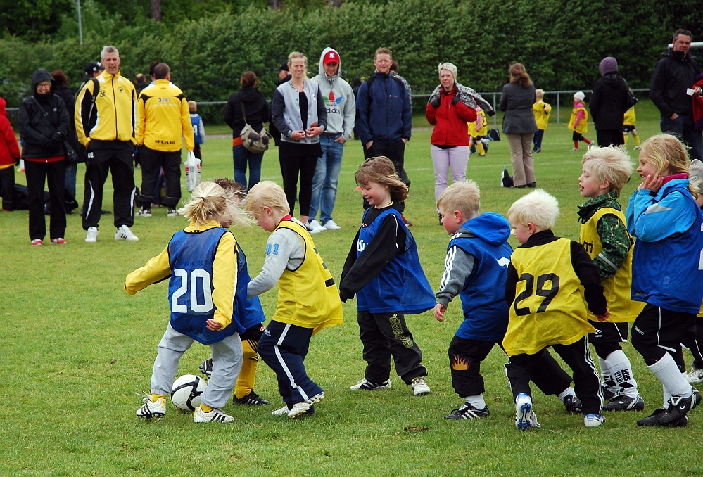 2012_0602_03-06.JPG - P/F06 - Internmatcher