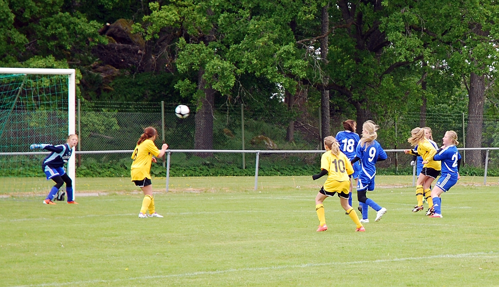 2012_0602_05-04.JPG - F98/99 - Forsby FF