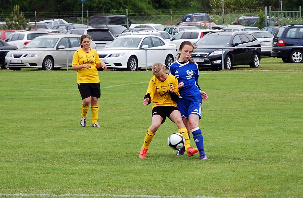 2012_0602_05-07.JPG - F98/99 - Forsby FF