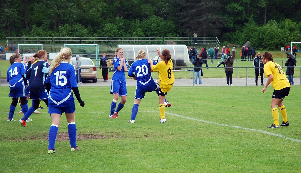 2012_0602_05-08.JPG - F98/99 - Forsby FF