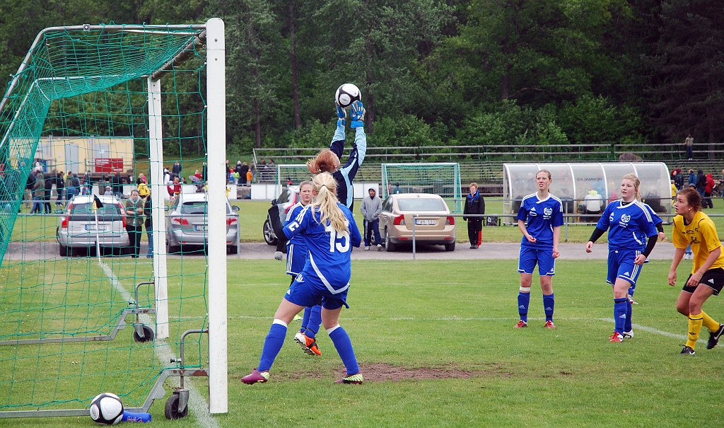 2012_0602_05-09.JPG - F98/99 - Forsby FF