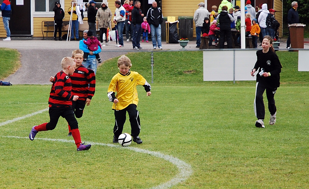 2012_0602_06-09.JPG - P04 - Köping FF