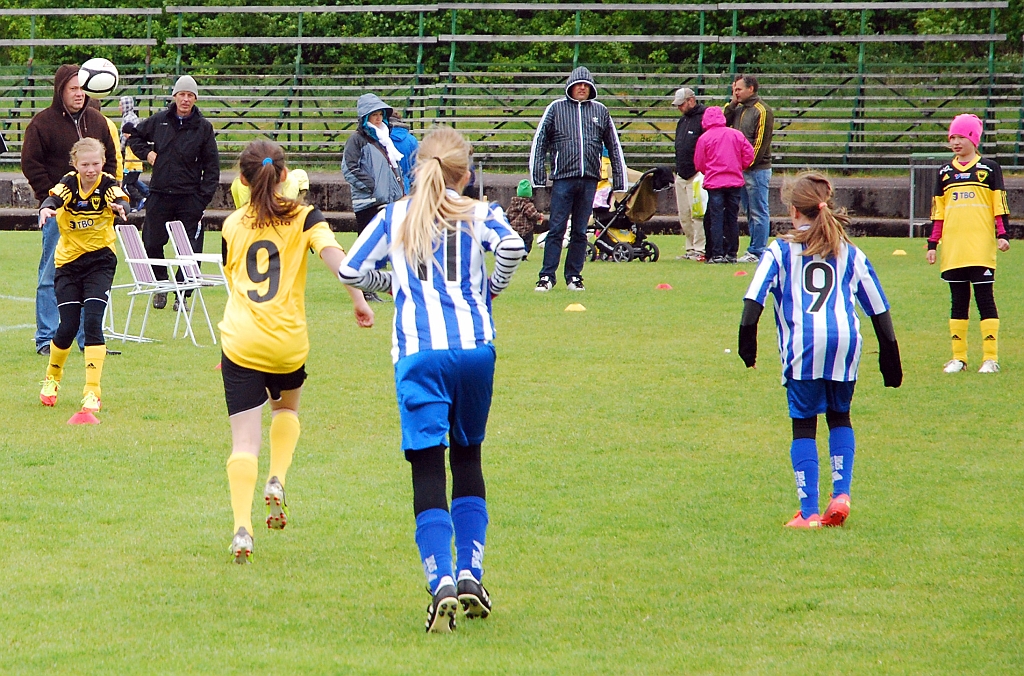 2012_0602_07-01.JPG - F01 - Forsby FF