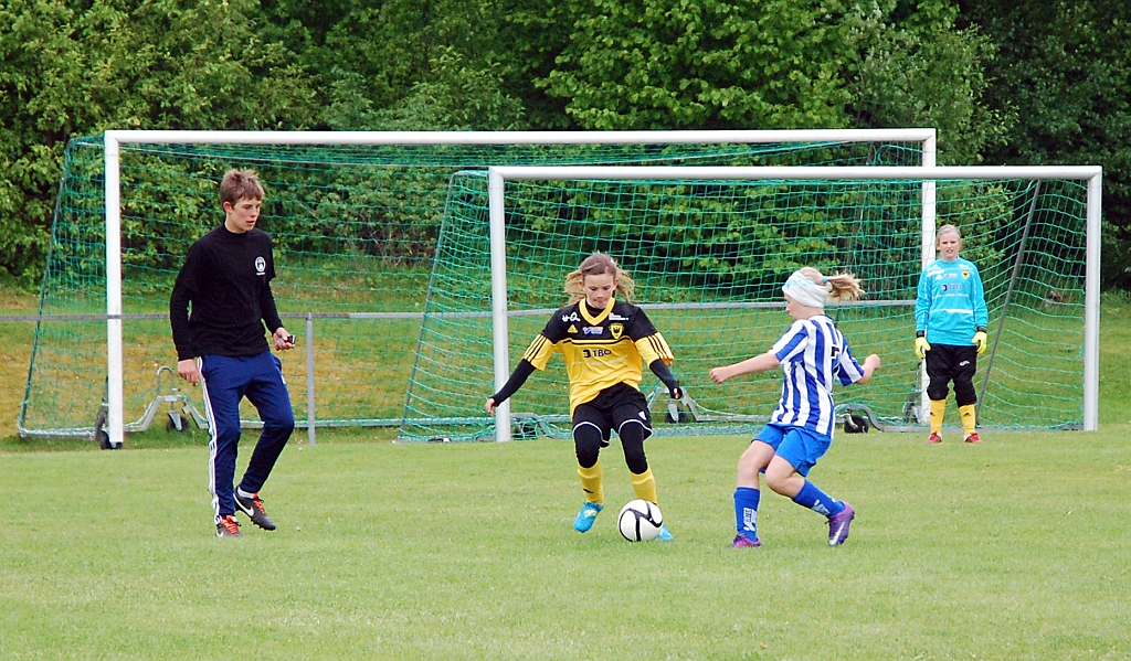 2012_0602_07-02.JPG - F01 - Forsby FF