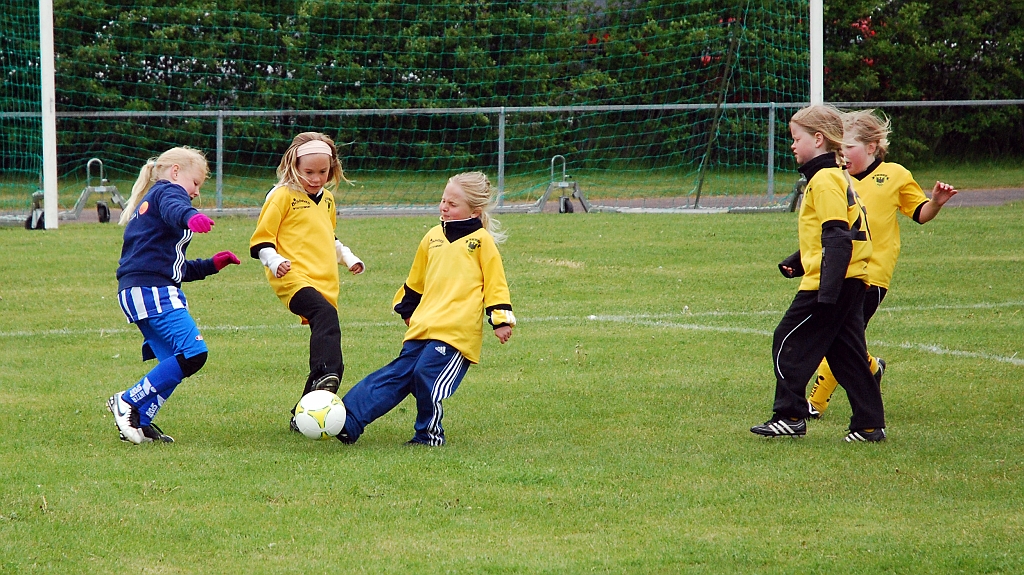 2012_0602_08-08.JPG - F05 - Forsby FF