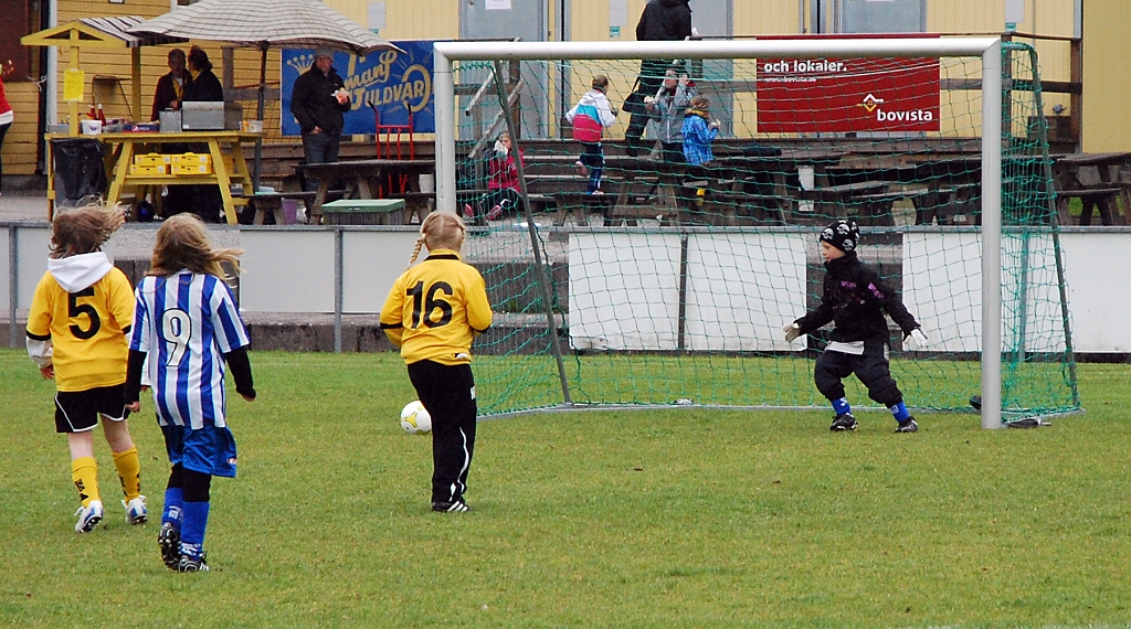 2012_0602_08-17.JPG - F05 - Forsby FF