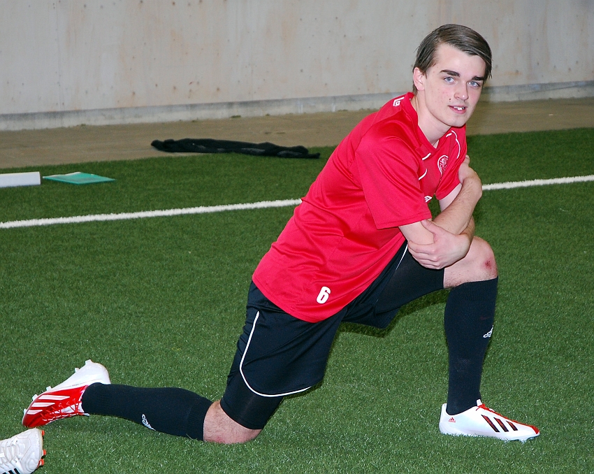 2013_0330_07.JPG - Semir Ahmetovic stretchar