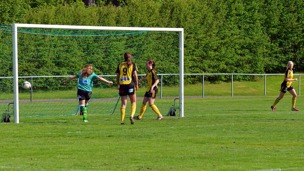 2013_0525_32.JPG - . . . . 9-1 till Södra genom Elin Bergkvist