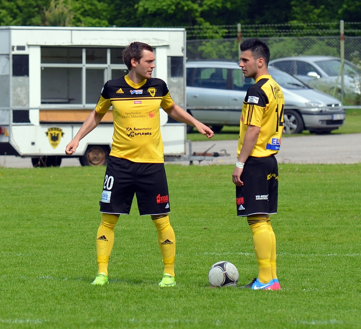 2013_0601_01.JPG - Dags för avspark