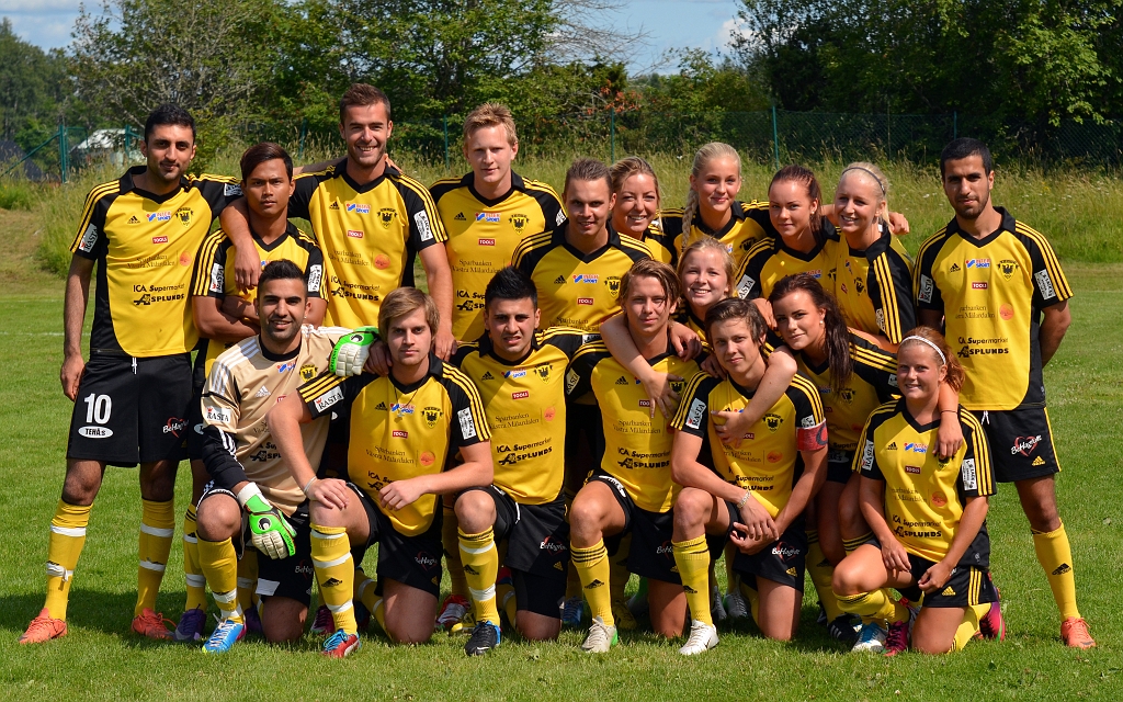 2013_0706_04.JPG - Lagbild inför Mixcupen 2013