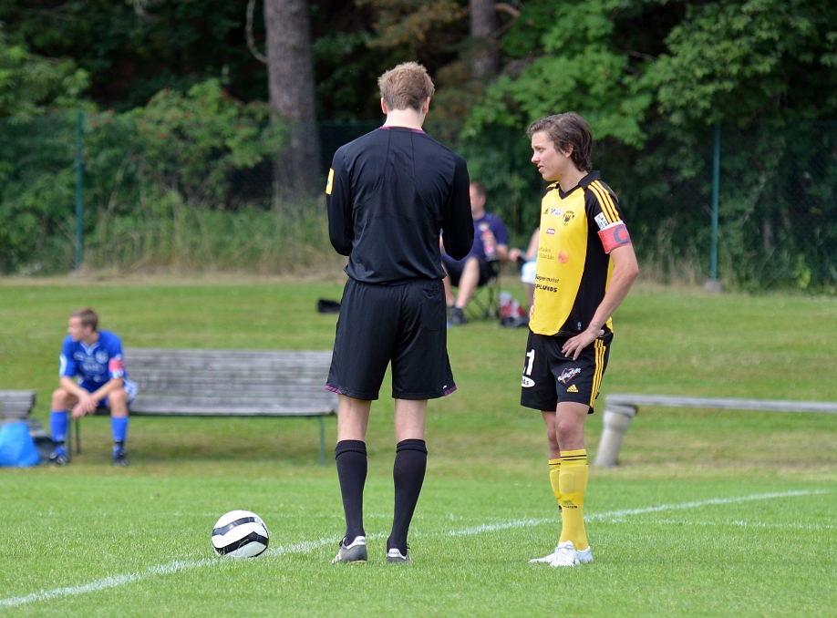 2013_0706_32.JPG - Munktorp BK - Arboga Södra IF 3-2, Dags för nästa match