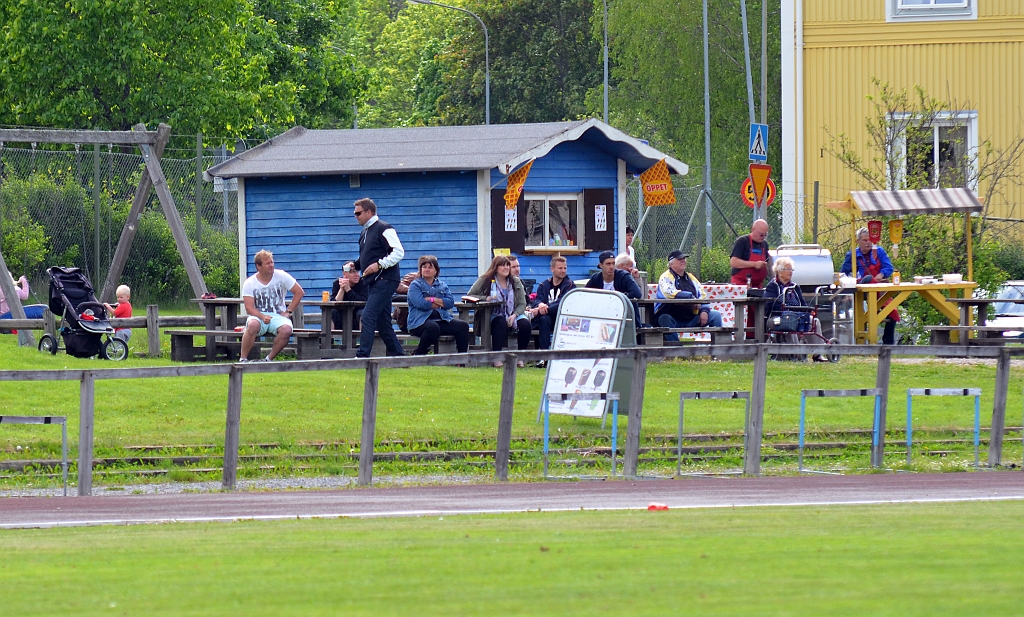 2014_0531_18.JPG - Även kioskverksamheten flyttade med till Sturevallen