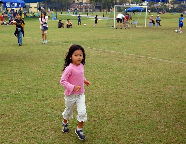 Fotboll-UNIS-Hanoi-003