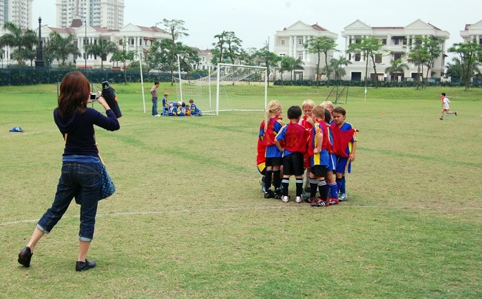 Fotboll-UNIS-Hanoi-015