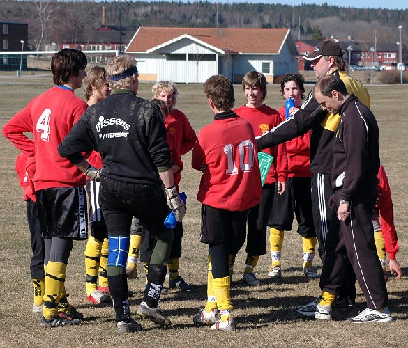 2006_0422_13.JPG - Halvtidsvila