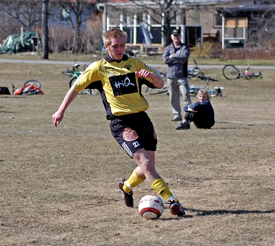 2006_0423_23.JPG - Nr.23 Emil Svensson