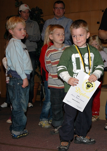 2007_1007_10.JPG - Prisutdelning Fotbollsskolan PF02