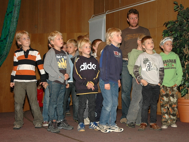 2007_1007_15.JPG - Prisutdelning Fotbollsskolan P00