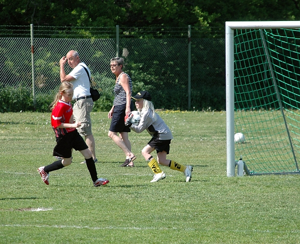 2008_0531_150038AA.JPG - ASIF F98/99 - Kungsörs BK