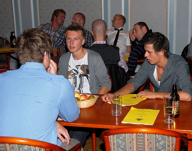 2009_1017_165900AA.JPG - Dervis Grabus och Rio Babovic