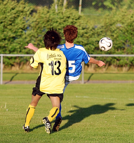 2010_0603_38.JPG - Ben Thachumphu pressar Götlundabacken