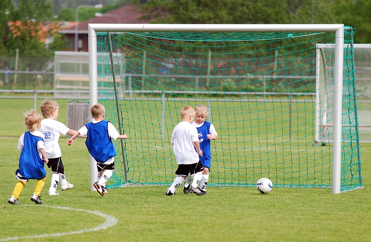 2010_0605_01-17.JPG - P/F05 Internmatcher