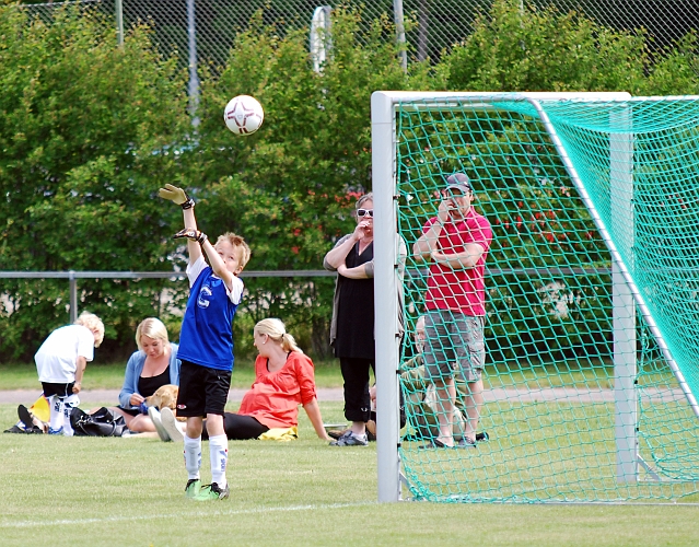 2010_0605_06-08.JPG - P02 Internmatch