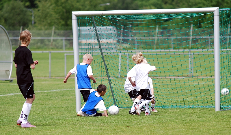 2010_0605_08-15.JPG - P03 Internmatcher