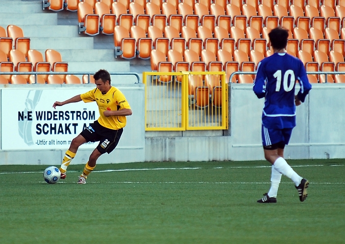 2010_0623_24.JPG - Patrik Palmqvist "in action"