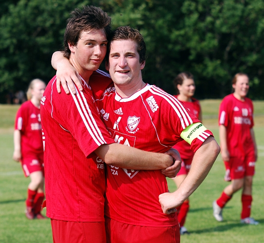 2010_0703_29.JPG - Olle Andersson och Mikael Ivarsson 2st fd. Södrajuniorer