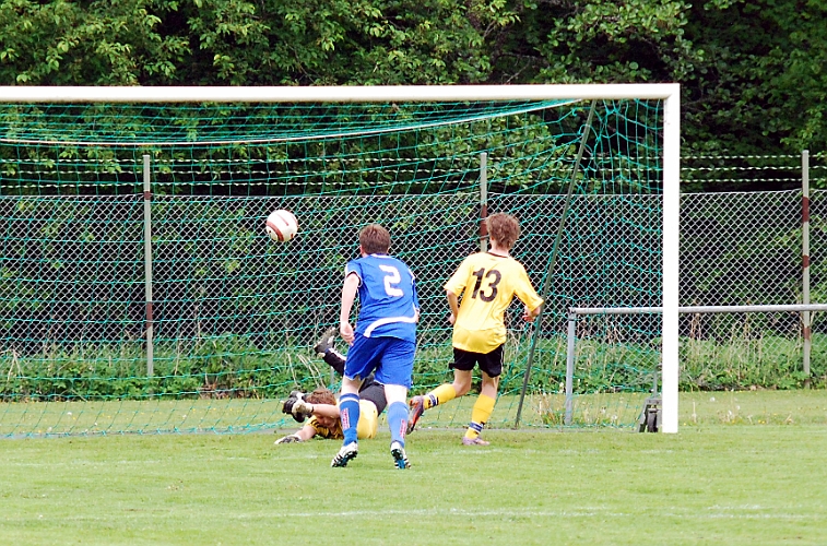 2011_0528_02-06.JPG - P96 - Frövi IK