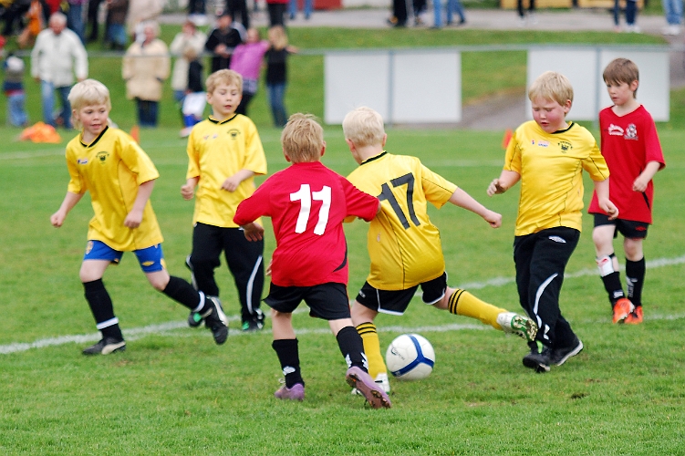 2011_0528_11-06.JPG - P03 - Kungsör BK