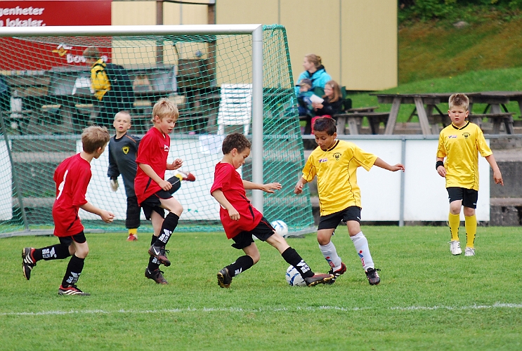 2011_0528_12-05.JPG - P03 - Kungsör BK