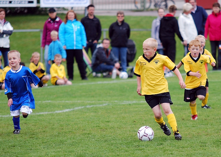 2011_0528_15-02.JPG - P04 - Götlunda IF