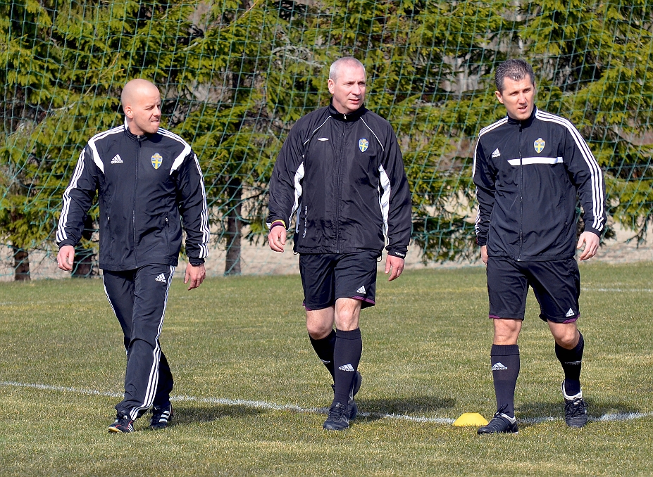 2014_0405_01.JPG - Dagens domartrio