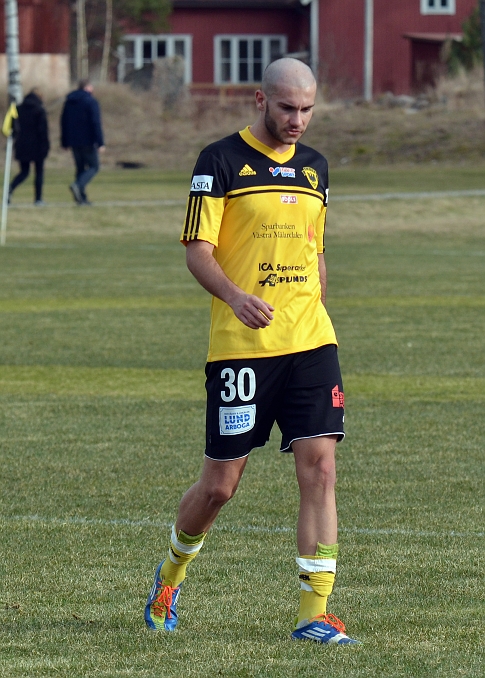 2014_0405_22.JPG - Amiron kommer från Brasilien och skall spela med Södra den här säsongen